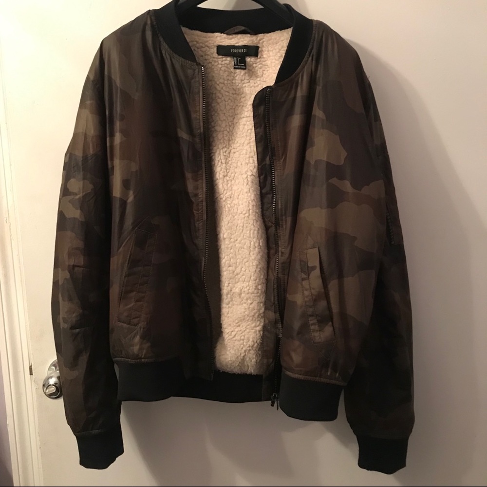 🦎Camo Bomber Jacket 🦎